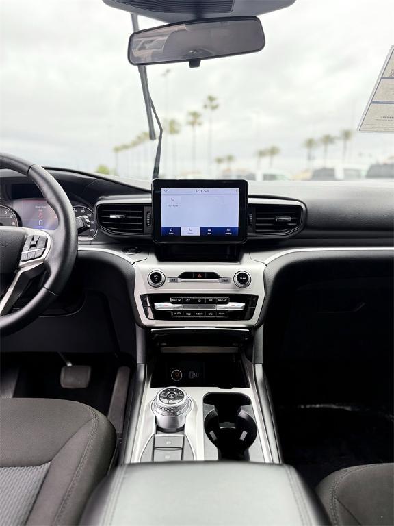 used 2022 Ford Explorer car, priced at $29,300