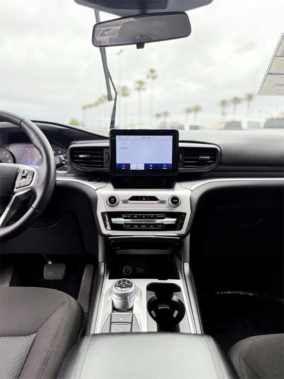 used 2022 Ford Explorer car, priced at $29,300