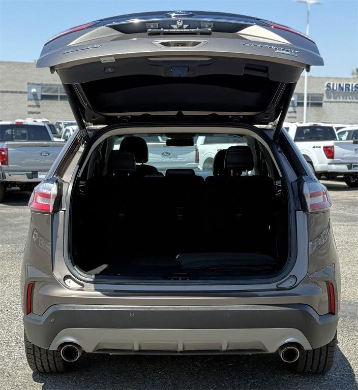 used 2019 Ford Edge car, priced at $14,000