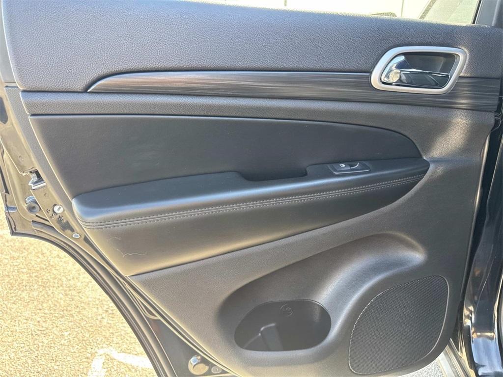 used 2019 Jeep Grand Cherokee car, priced at $17,200