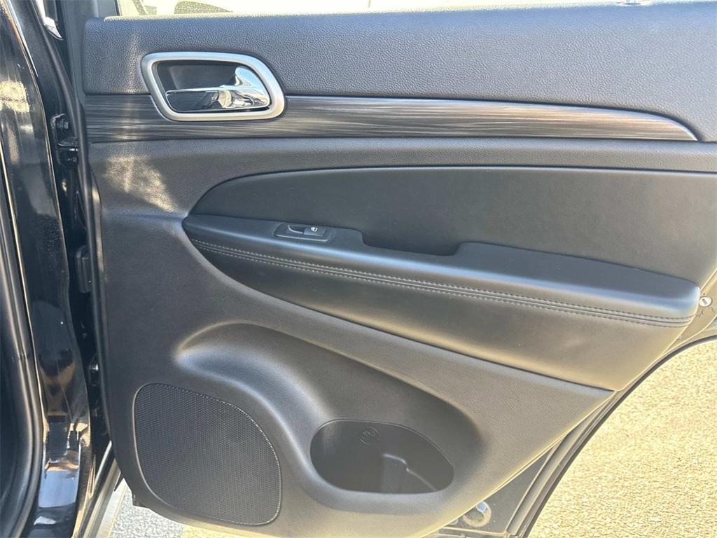 used 2019 Jeep Grand Cherokee car, priced at $17,200