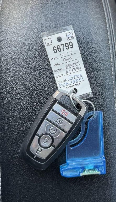 used 2024 Ford Escape car, priced at $21,800