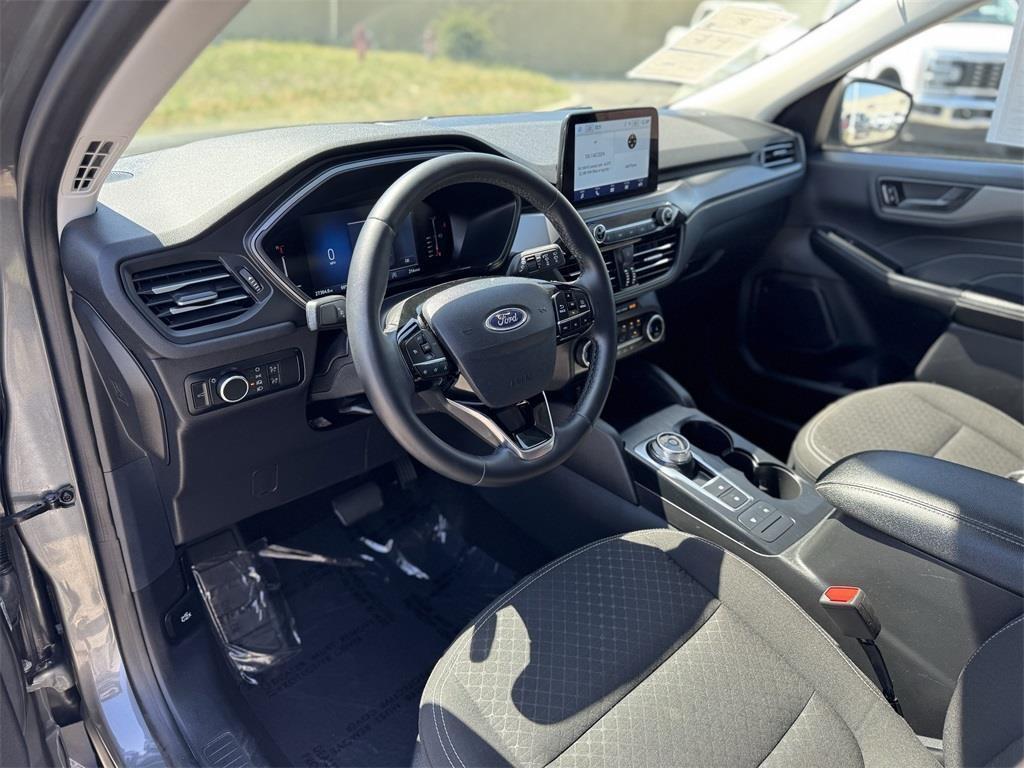 used 2024 Ford Escape car, priced at $21,800