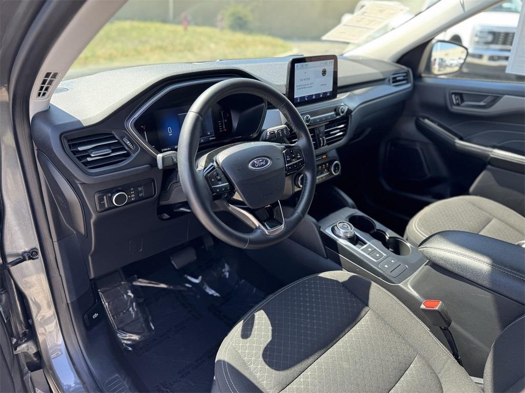 used 2024 Ford Escape car, priced at $21,800