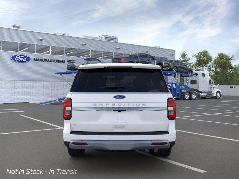 new 2024 Ford Expedition car, priced at $67,095