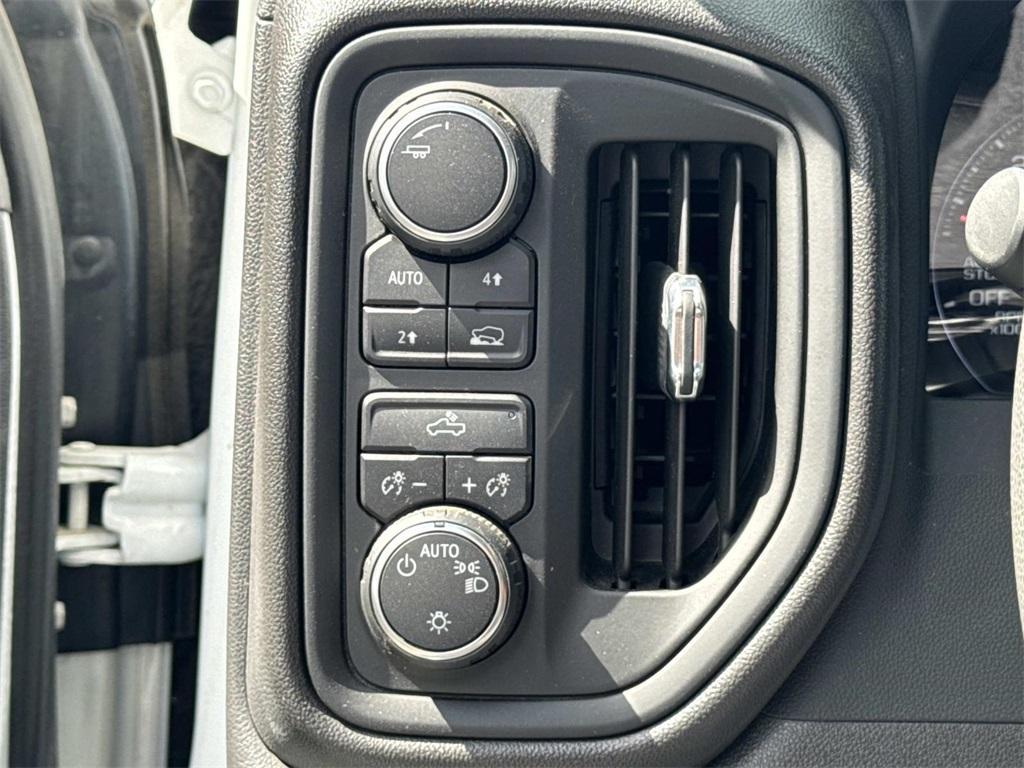 used 2022 Chevrolet Silverado 1500 Limited car, priced at $30,600