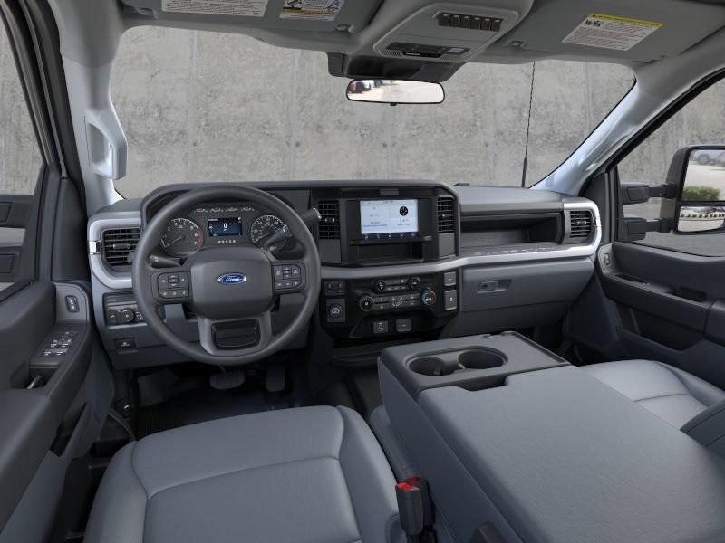 new 2025 Ford F-350 car, priced at $52,960