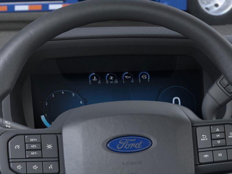 new 2025 Ford F-150 car, priced at $44,895