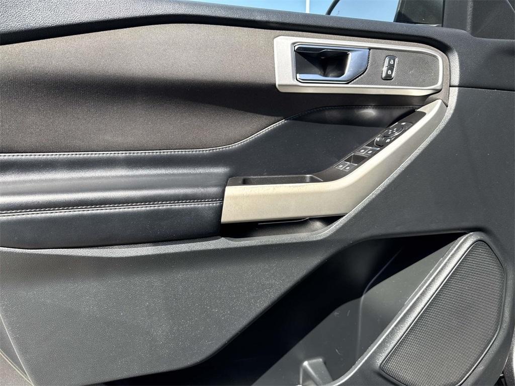 used 2020 Ford Explorer car, priced at $20,900
