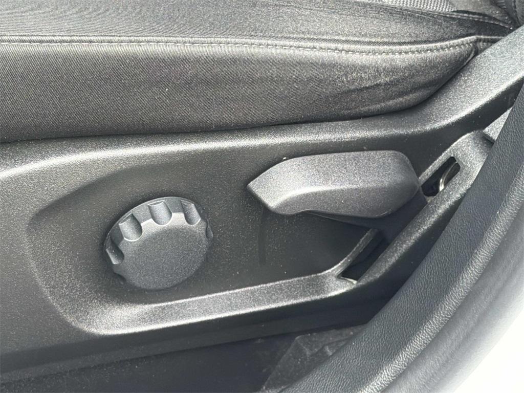 used 2022 Ford Edge car, priced at $20,200