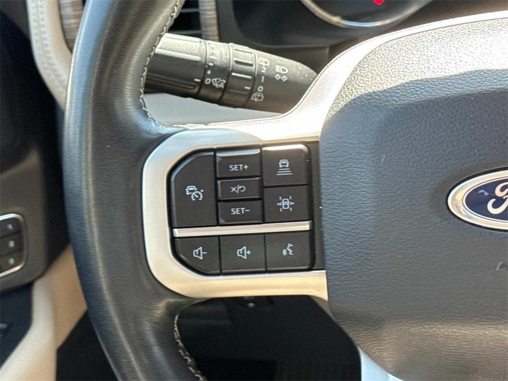 used 2023 Ford Expedition car, priced at $43,800