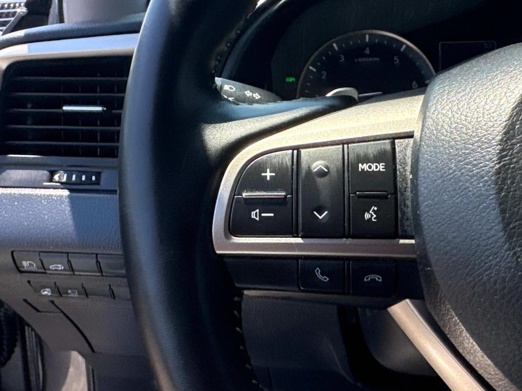used 2022 Lexus RX 350L car, priced at $38,900