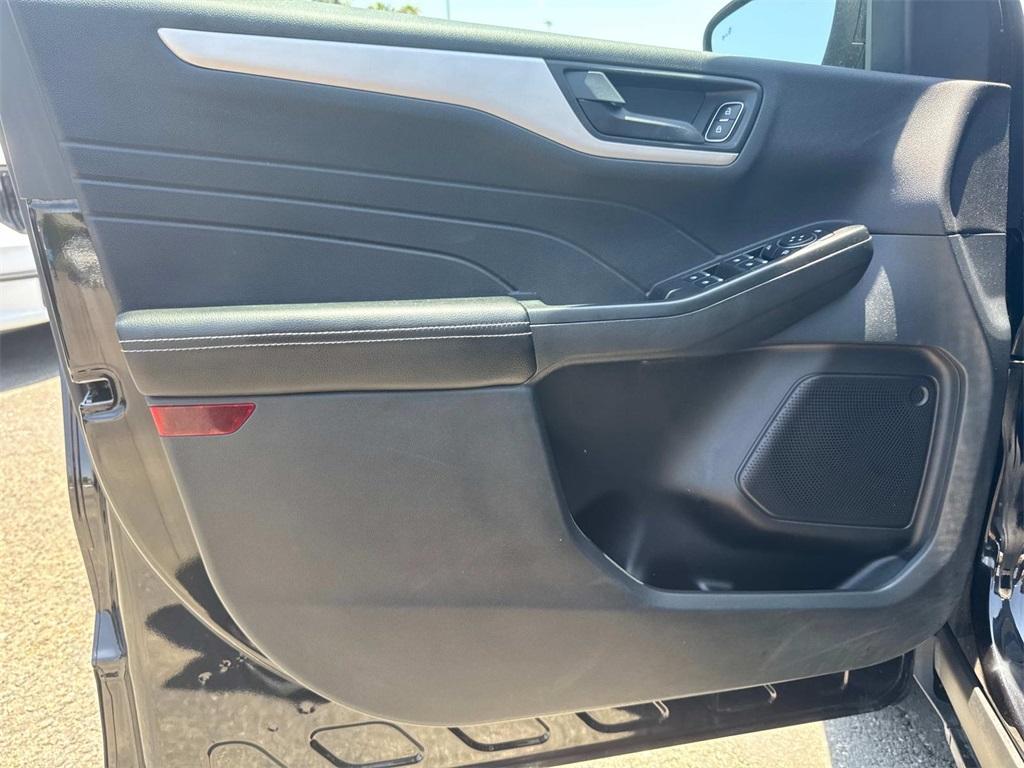 used 2022 Ford Escape car, priced at $20,000