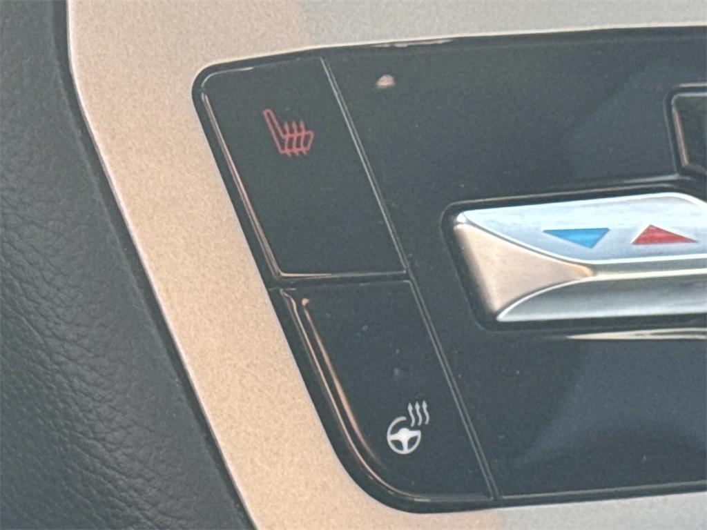 used 2022 Ford Explorer car, priced at $27,000