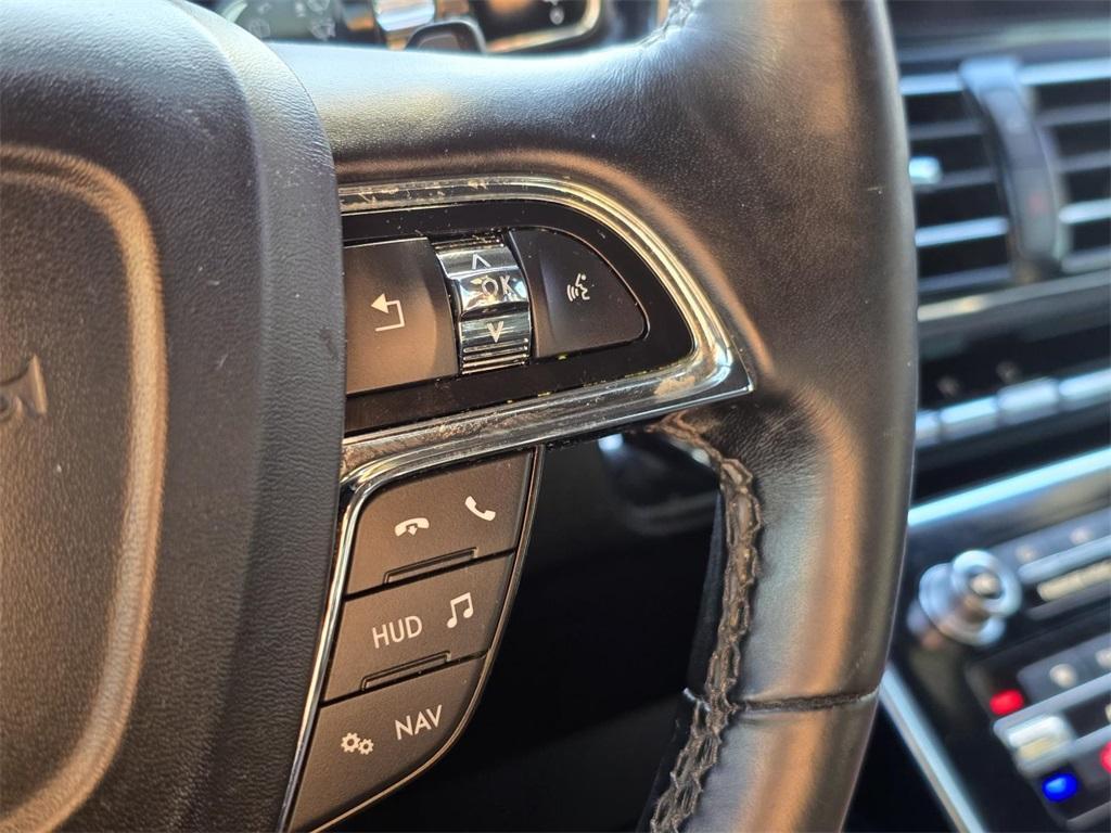 used 2019 Lincoln Navigator car, priced at $35,900