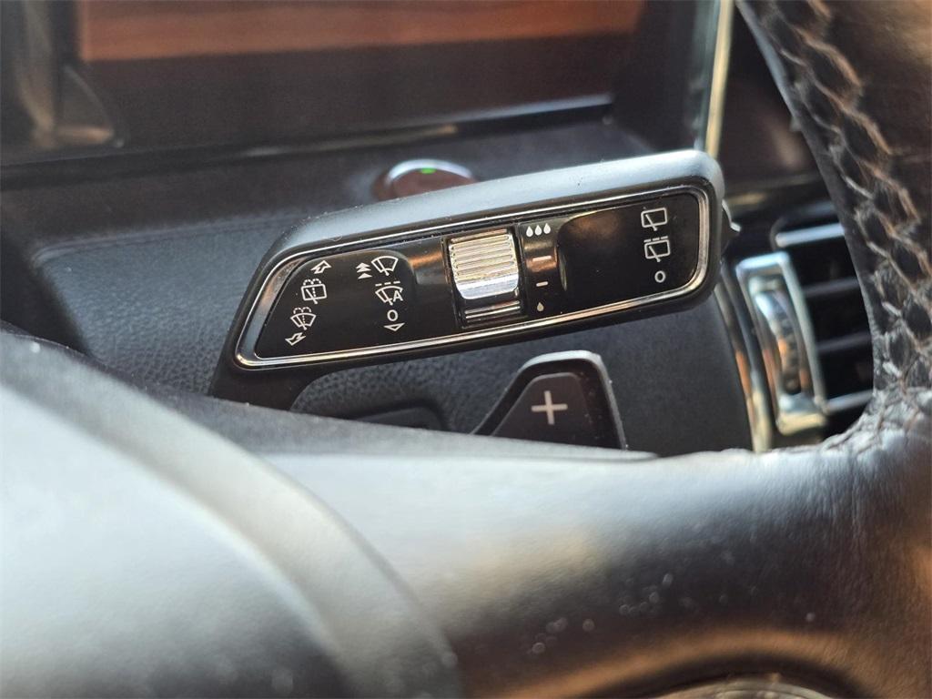 used 2019 Lincoln Navigator car, priced at $35,900