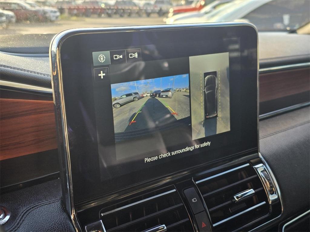 used 2019 Lincoln Navigator car, priced at $35,900