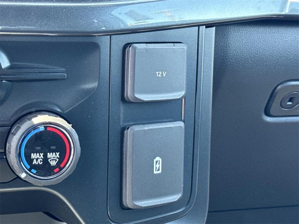 new 2025 Ford F-150 car, priced at $69,100
