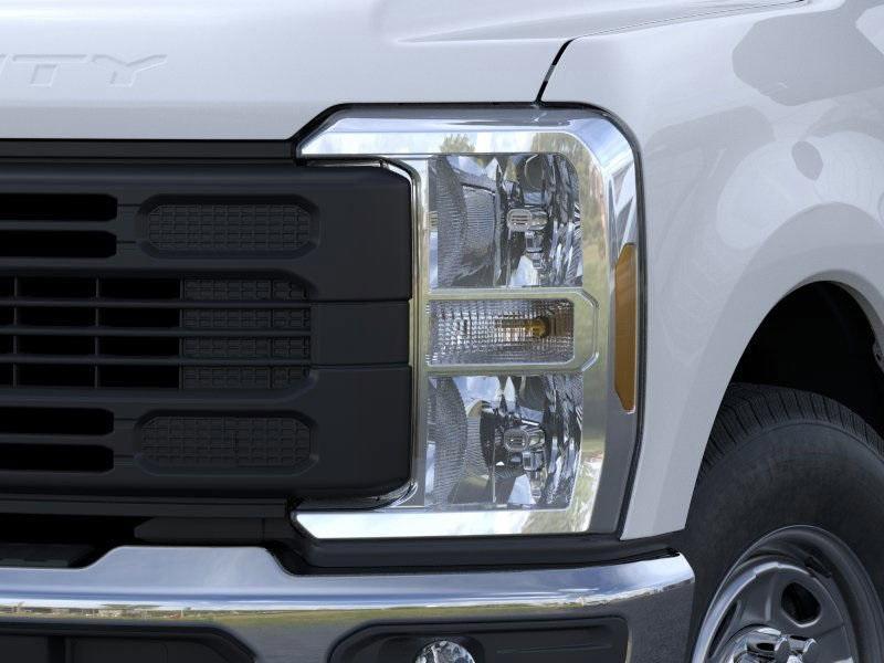 new 2025 Ford F-250 car, priced at $51,660