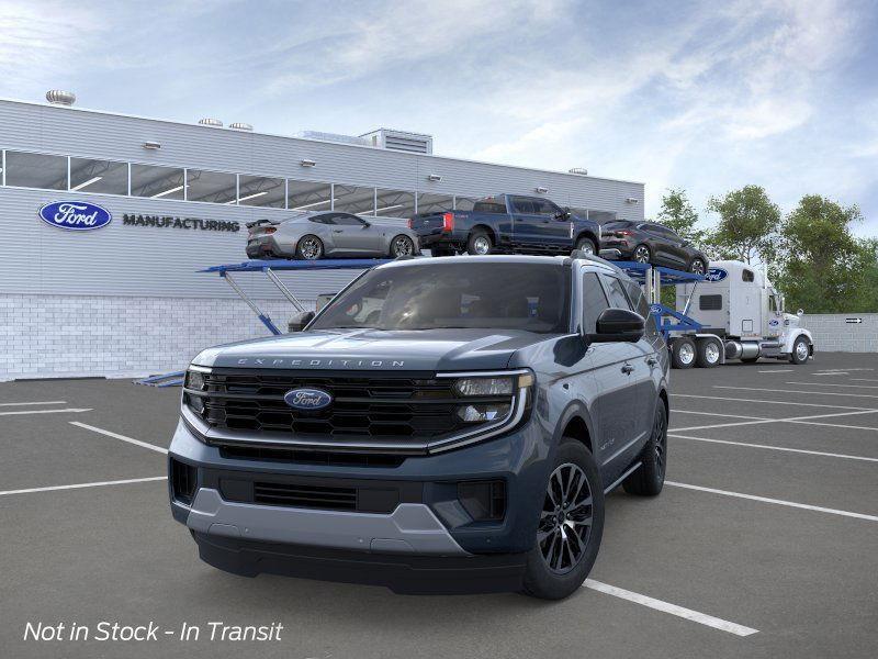 new 2025 Ford Expedition car, priced at $77,940