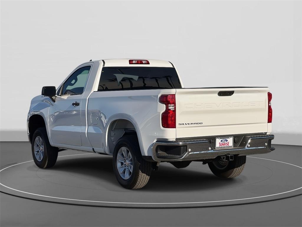 used 2025 Chevrolet Silverado 1500 car, priced at $34,900