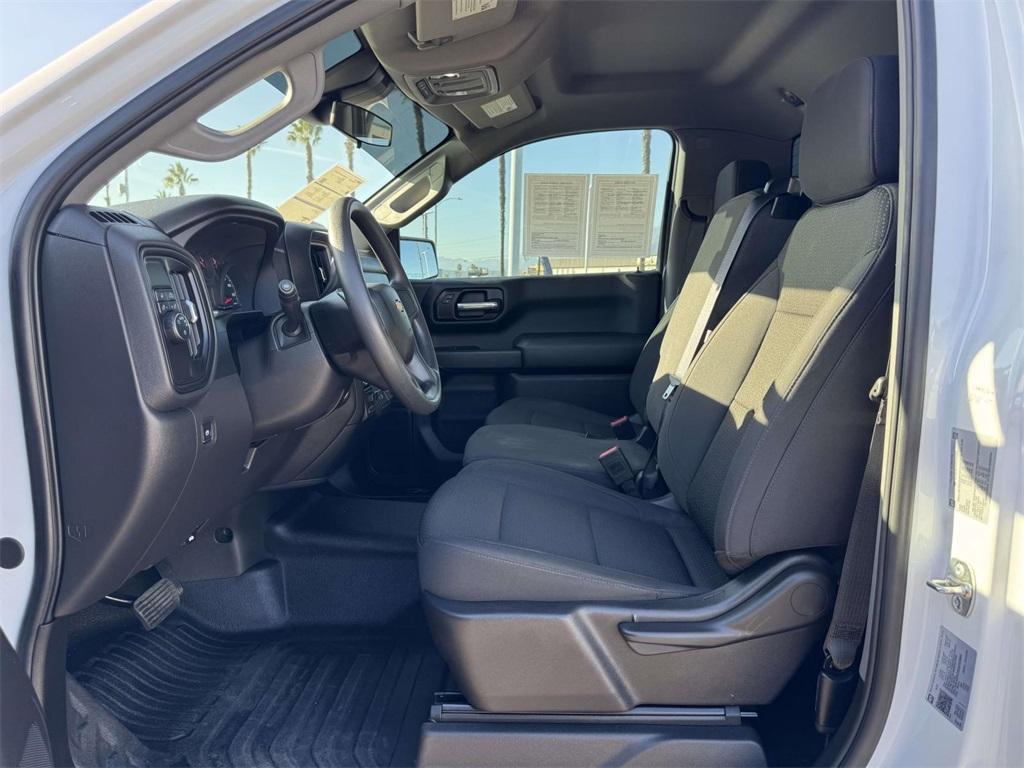 used 2025 Chevrolet Silverado 1500 car, priced at $34,900