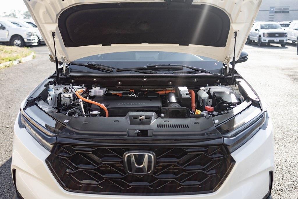 used 2024 Honda CR-V Hybrid car, priced at $35,300