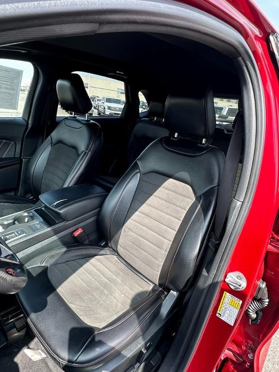 used 2022 Ford Edge car, priced at $23,400
