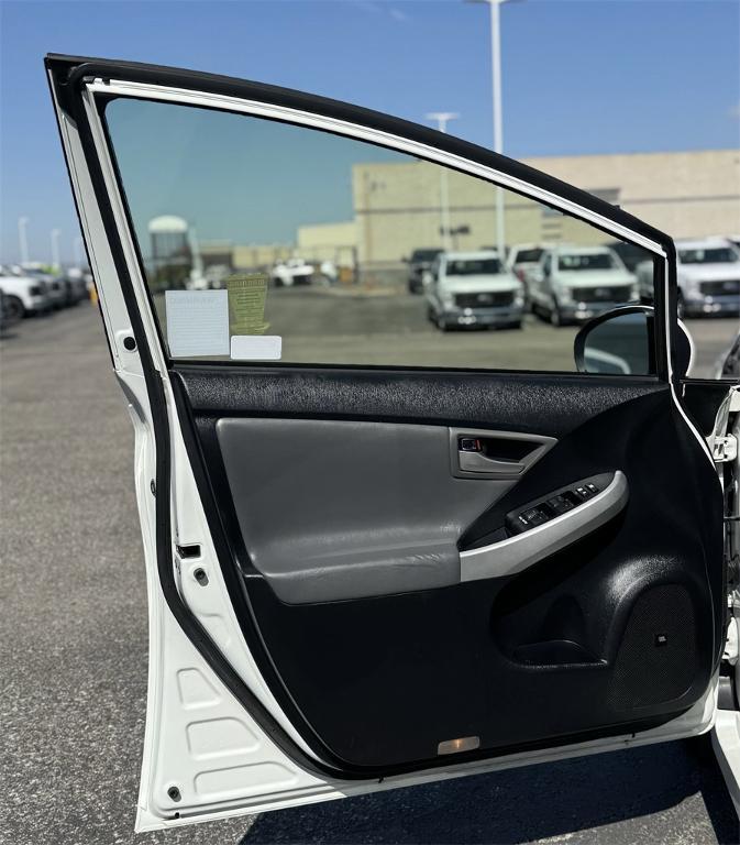 used 2015 Toyota Prius Plug-in car, priced at $13,100