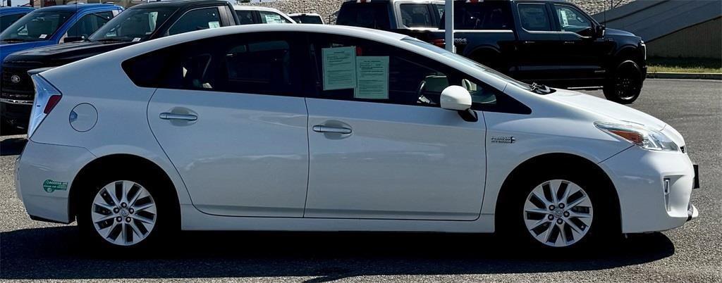 used 2015 Toyota Prius Plug-in car, priced at $13,100