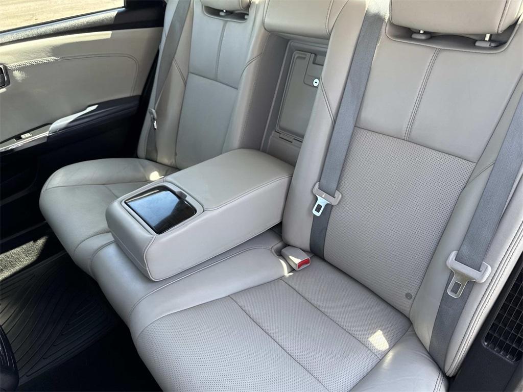 used 2015 Toyota Avalon Hybrid car, priced at $14,500