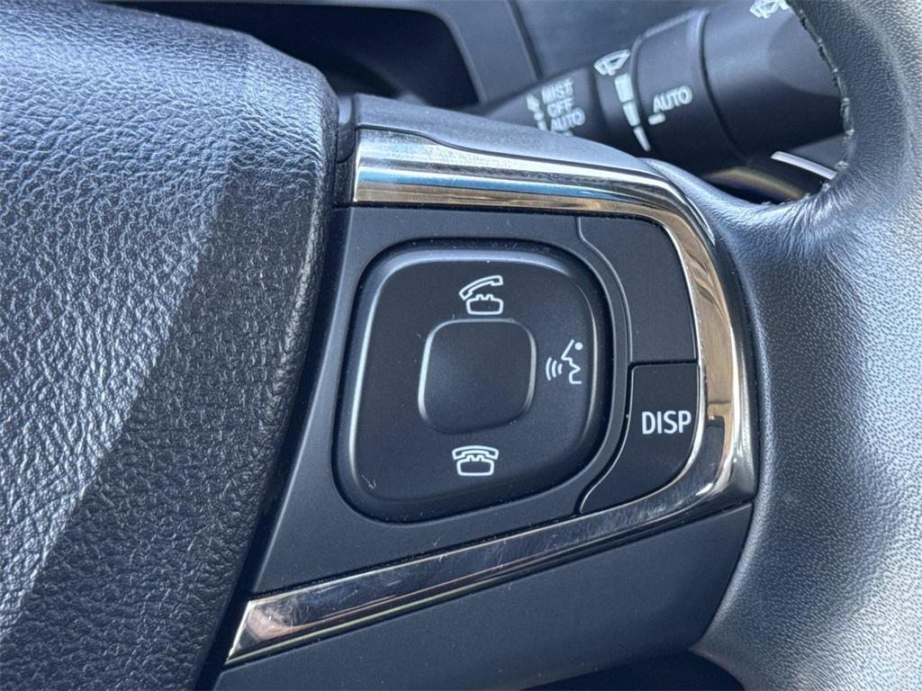 used 2015 Toyota Avalon Hybrid car, priced at $14,500