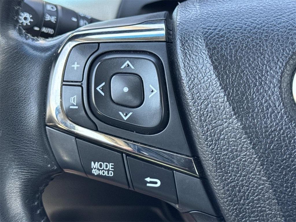 used 2015 Toyota Avalon Hybrid car, priced at $14,500