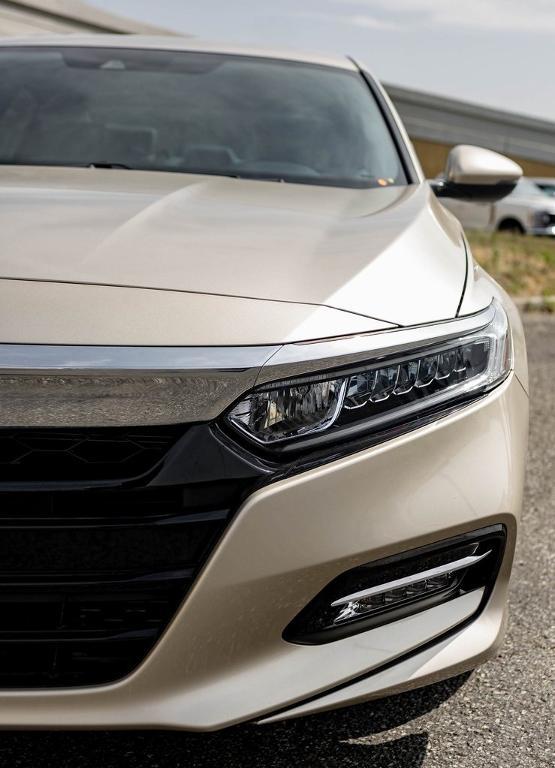 used 2020 Honda Accord Hybrid car, priced at $26,400