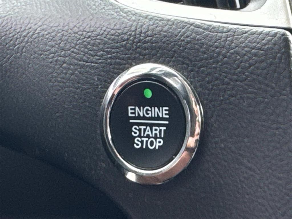 used 2021 Ford Edge car, priced at $15,300
