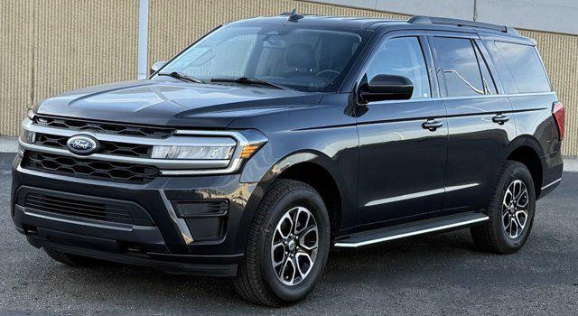 used 2022 Ford Expedition car, priced at $35,000