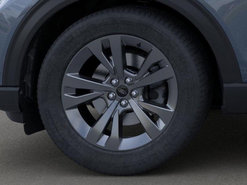 new 2025 Ford Explorer car, priced at $48,600