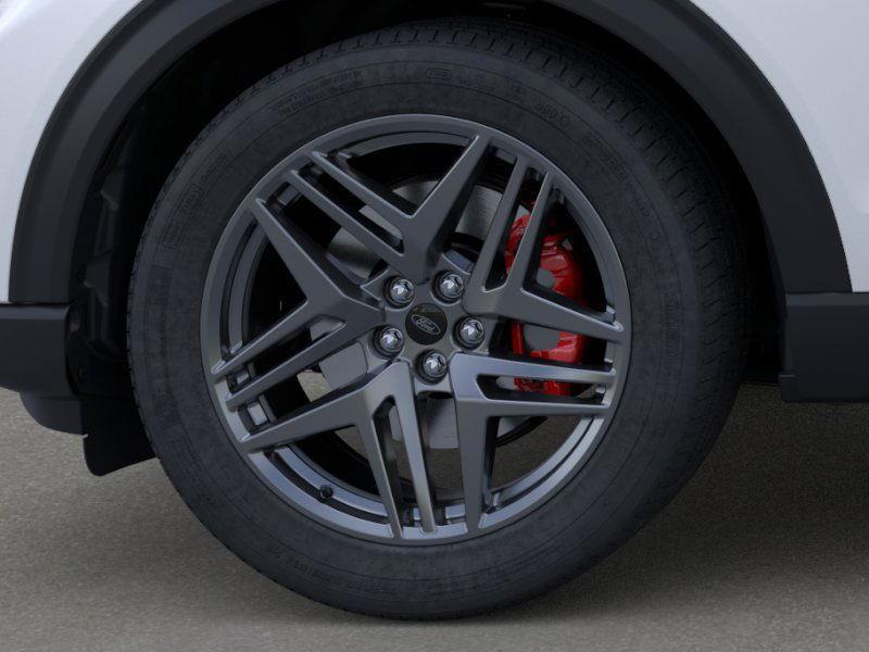 new 2025 Ford Explorer car, priced at $61,155