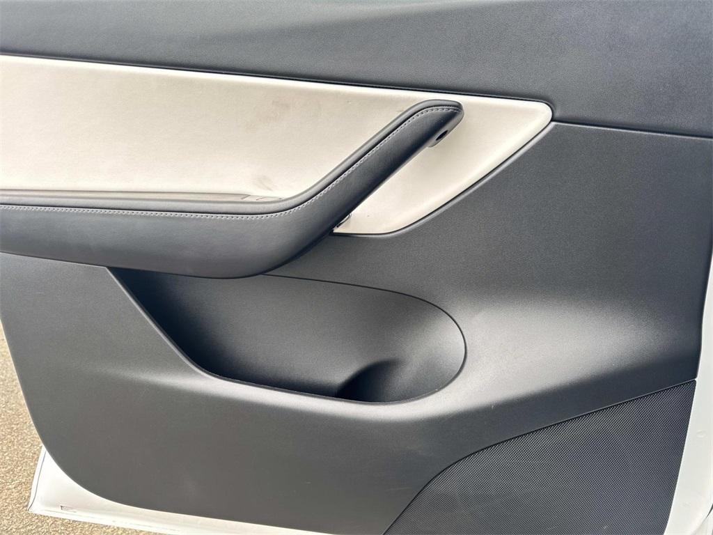 used 2021 Tesla Model Y car, priced at $23,200