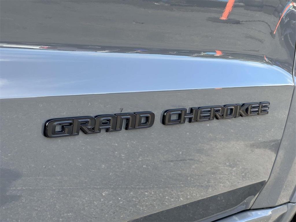 used 2020 Jeep Grand Cherokee car, priced at $22,900