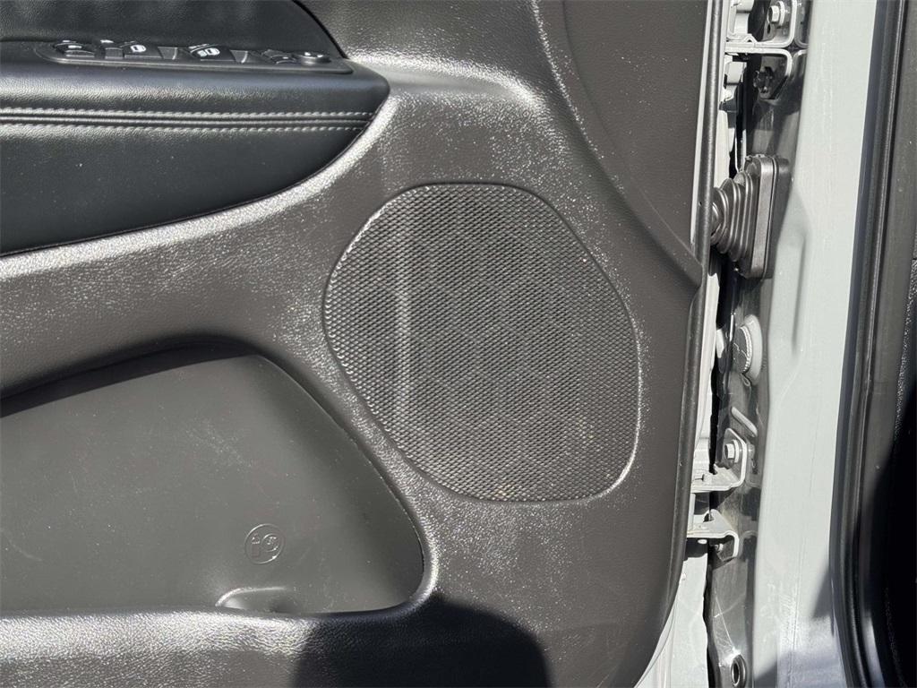 used 2020 Jeep Grand Cherokee car, priced at $22,900