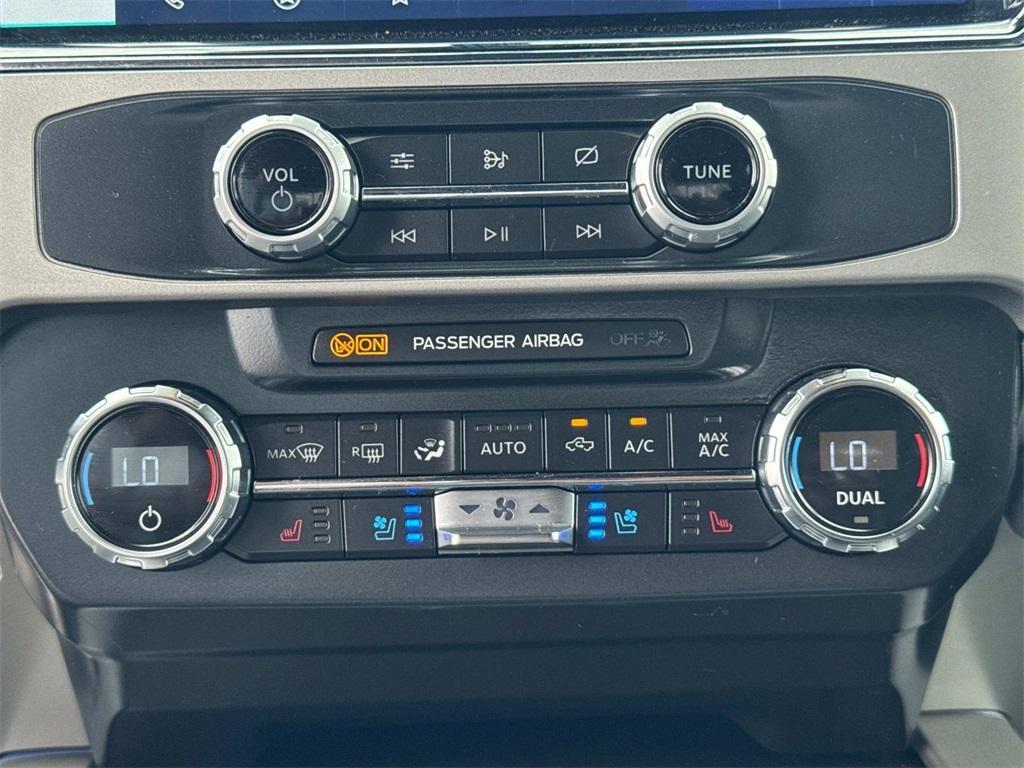 used 2022 Ford F-250 car, priced at $54,000