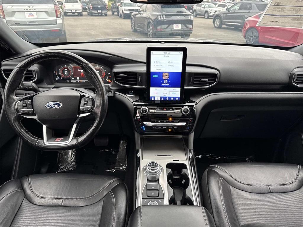 used 2022 Ford Explorer car, priced at $40,600