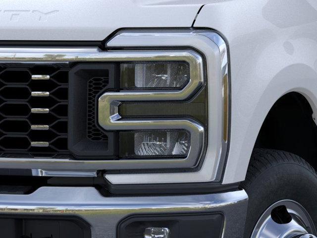 new 2025 Ford F-350 car, priced at $92,930