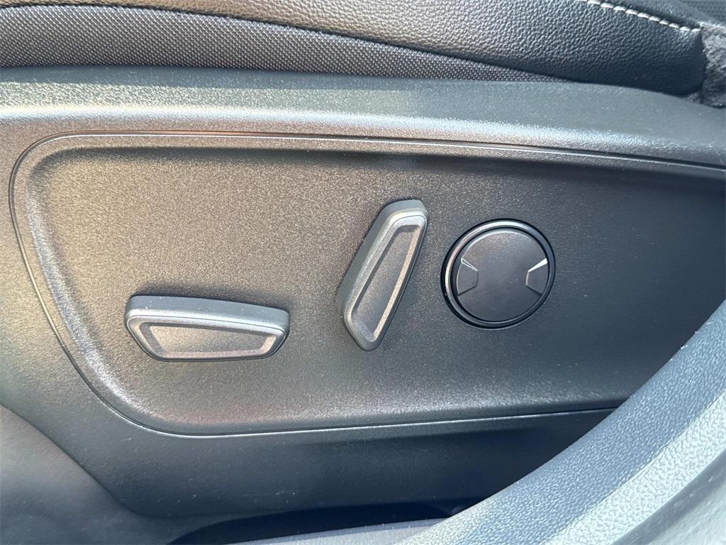 used 2022 Ford Escape PHEV car, priced at $25,300