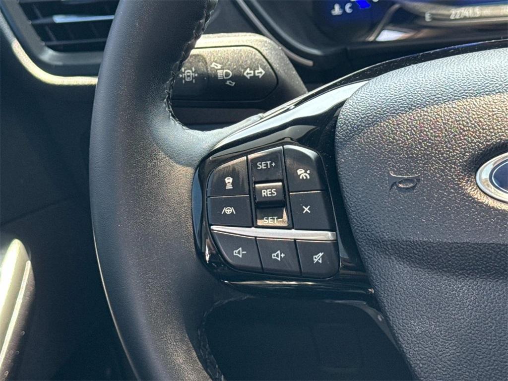 used 2022 Ford Escape PHEV car, priced at $25,300