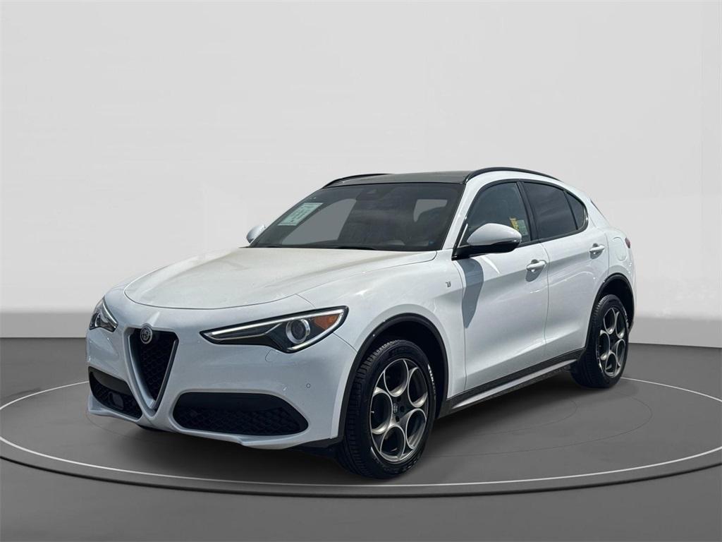 used 2022 Alfa Romeo Stelvio car, priced at $21,900