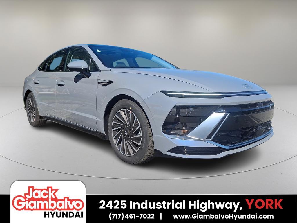new 2026 Hyundai Sonata Hybrid car, priced at $38,655