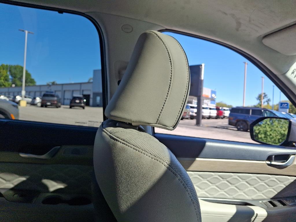 used 2022 Hyundai Palisade car, priced at $32,989