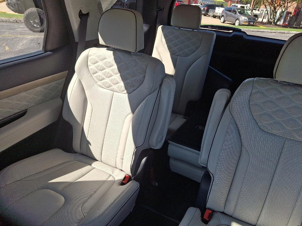 used 2022 Hyundai Palisade car, priced at $32,989